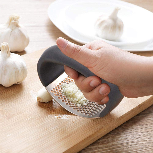 Stainless Steel Garlic Press With Handle - Image 2