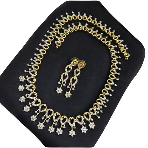 Matte finishing short necklace - Image 3
