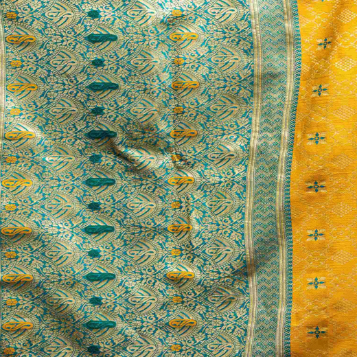 Shweta Tiwari Amber Yellow Banarasi Silk Saree - Image 3