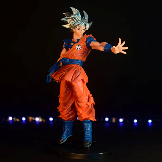 Ultra instinct Goku figure - Image 3