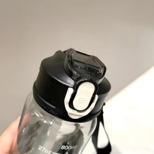 1L Transparent Sipper Bottle (Imported) - Image 4