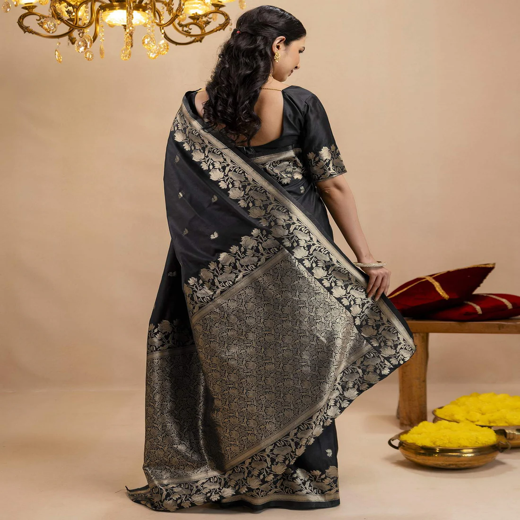 Black Silk Woven Banarasi Saree - Image 4