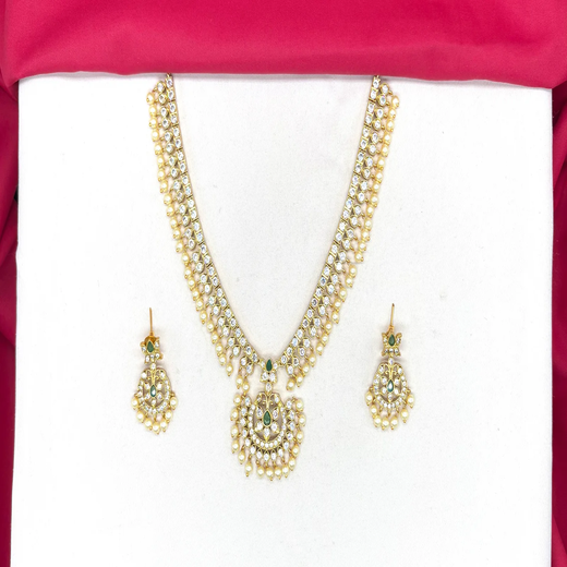 Matte finishing white stones with pearls and central green stone short Necklace - Image 2